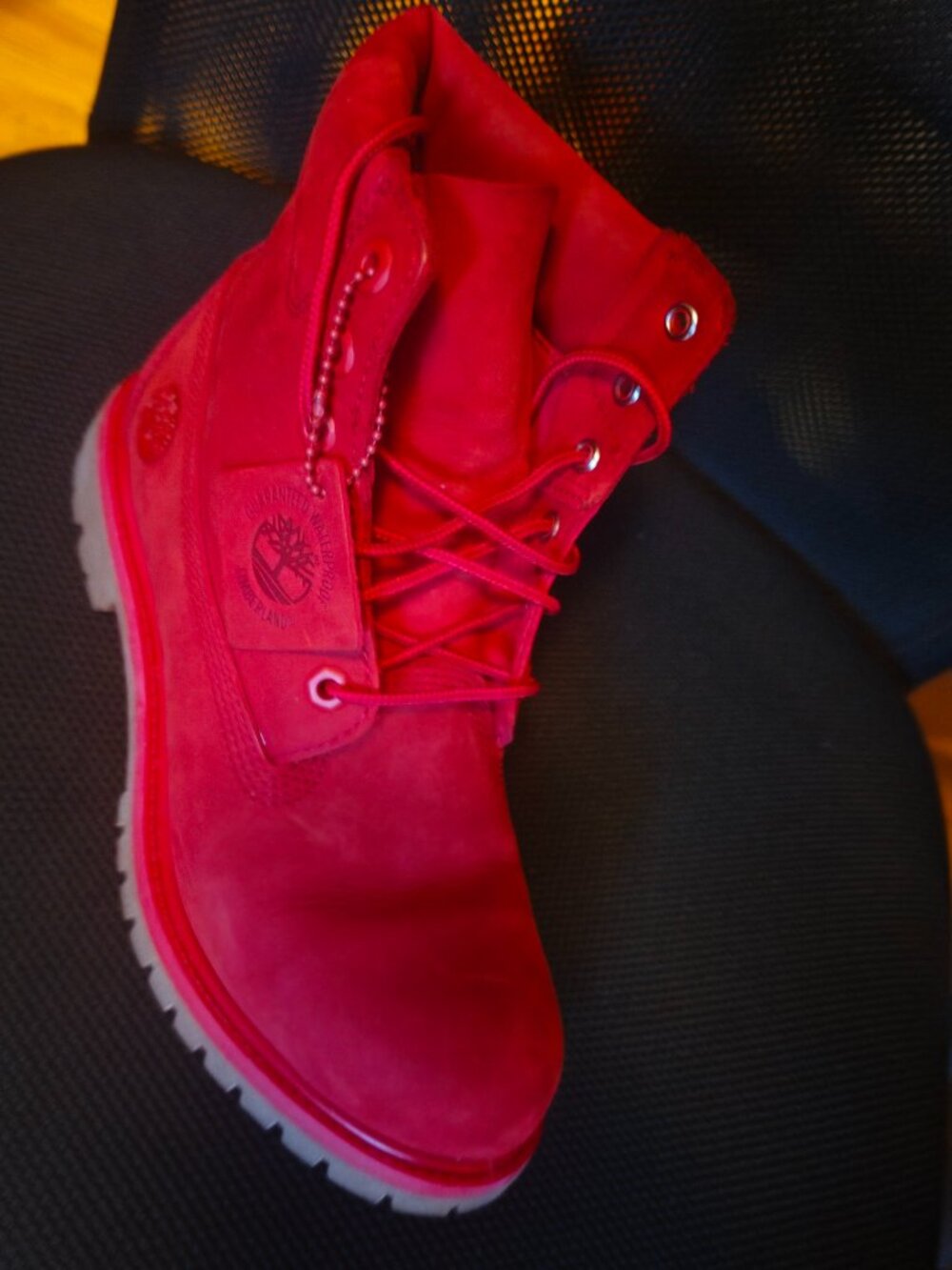Woman Ruby Limited Edition Timberland  - Like new